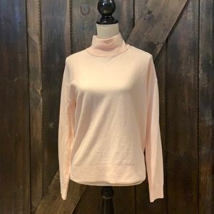 en Thread 20%wool pink/salmon cozy turtle neck